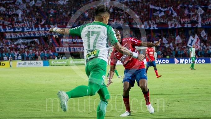 EN FOTOS: Medellín derrotó a Nacional y se metió parcialmente entre los ocho 30 clasico antioque%C3%B1o medellin nacional 6