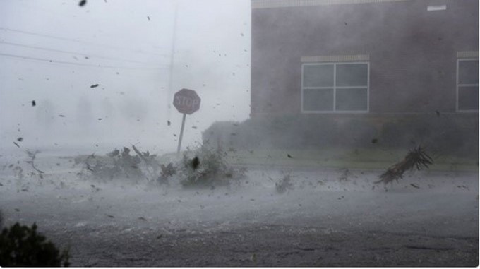 EN VIDEOS: Las impresionantes imágenes del “monstruoso” Huracán Michael