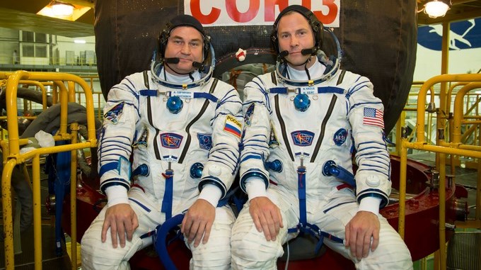 los austronautas rescatados nave soyuz encuentro familias