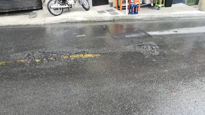 Habitantes de Villatina piden una rápida intervención por daño en tubería de aguas residuales