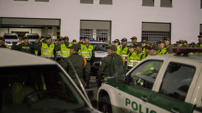 Policias