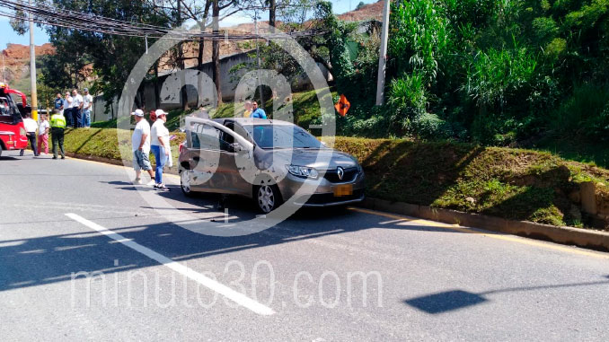 accidente2 Autopista Medellín - Bogotá