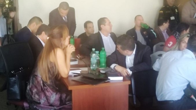 nician las audiencias preliminares contra el alcalde de Envigado y otros funcionarios