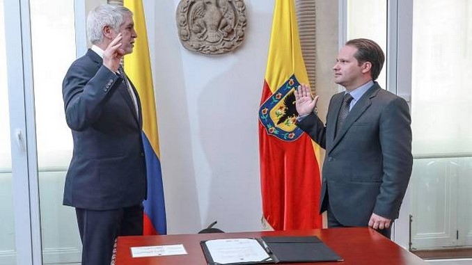 enrique-penalosa-y-juan-miguel-duran Alcalde Enrique Peñalosa posesionó a Juan Miguel Durán como nuevo secretario de Gobierno de Bogotá