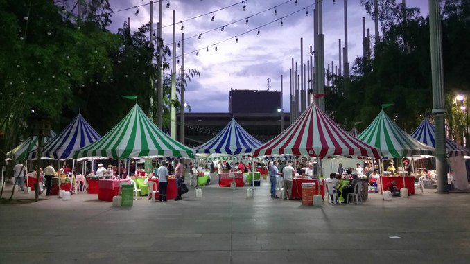 Mercadillo de Plaza Cisneros, en Medellín, regresa este domingo