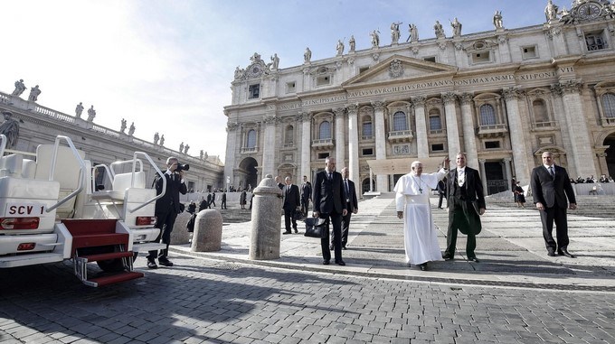 El Papa pide más mujeres en puestos de responsabilidad en la Iglesia