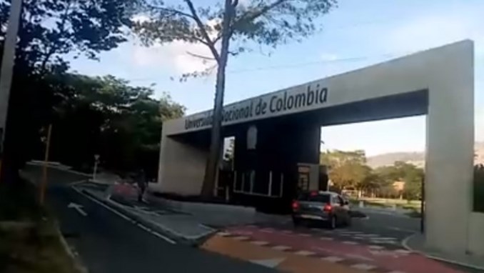 Ratifican el paro en la Universidad Nacional, sede Medellín. A esta hora se presentan disturbios