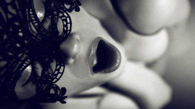 ¿En qué y en quién piensan las mujeres al masturbarse?