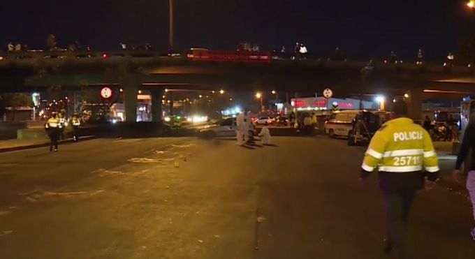 Mujer murió tras ser atropellada por un vehículo que al parecer se pasó el semáforo en rojo