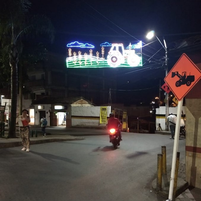 Así se ven los Alumbrados Navideños en los corregimientos de Medellín