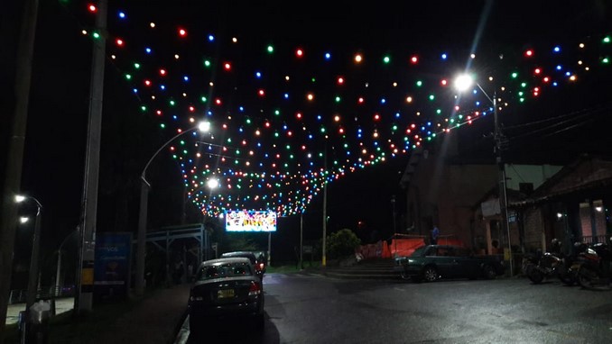 Así se ven los Alumbrados Navideños en los corregimientos de Medellín