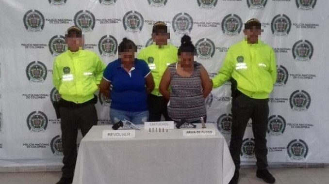 Capturadas dos mujeres con armas en Valledupar