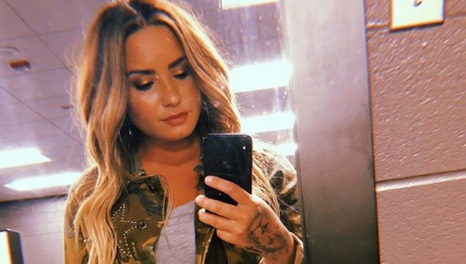 Instagram: @ddlovato