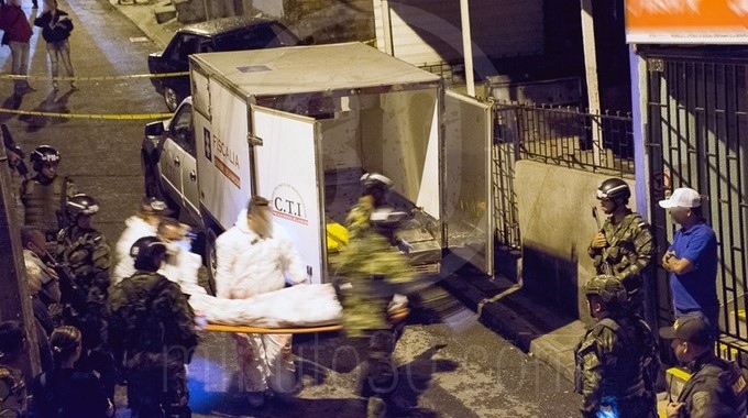 EN FOTOS: Baleado un hombre que se movilizaba en su carro por Altavista 12 Homicidio Altavista sector manzanares 12 01 2019 9