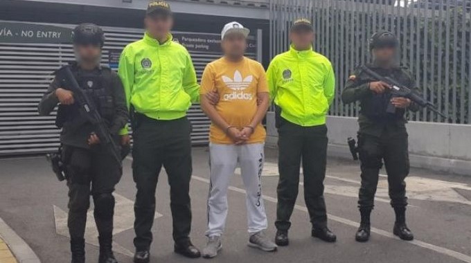 EN VIDEO: Así fue la captura de alias "Machete", máximo cabecilla de la ODIN "Robledo" 1 alias Machete m%C3%A1ximo cabecilla de la ODIN Robledo