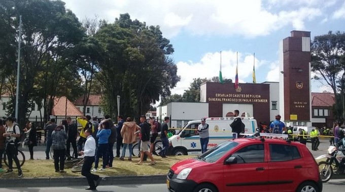 atentado bogota cadetes Copiar