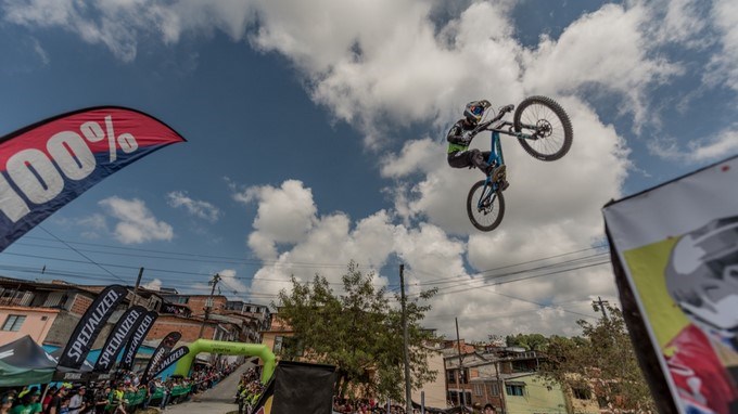 down hill urbano de la Feria de Manizales 11