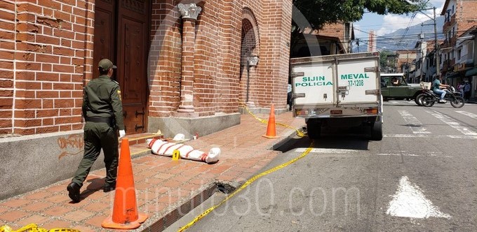 FOTOS: Identifican el cuerpo sin vida de un hombre en la entrada de una iglesia en Boston 8 habitante de calle muerto5