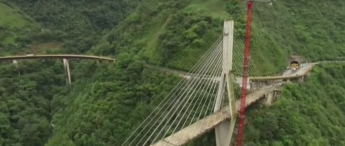 VIDEO: “Errores en el diseño y la construcción”, una de las primeras conclusiones del desplome del puente de Chirajara