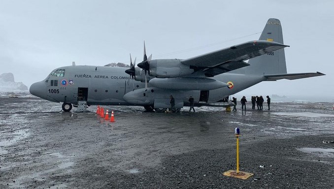Regresó al país el Hércules C-130 tras culminar la Tercera Campaña Antártica