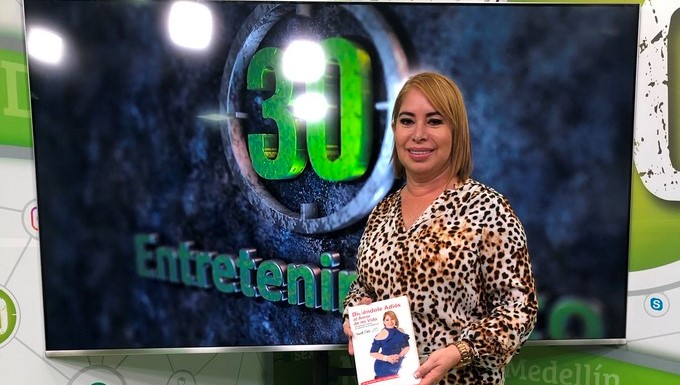 VIDEO: Vionette Pietri revela cómo dejó al amor de su vida, aún estando enamorada 2 La agente de bienes raíces, abogada y escritora puertorriqueña, Vionette Pietri