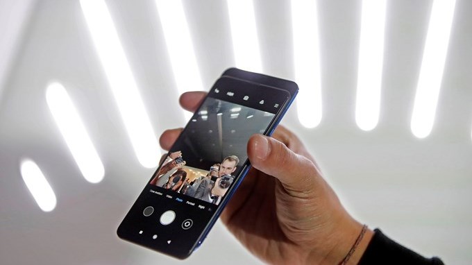 FOTOS: Xiaomi se apunta a los móviles 5G con el Mi MIX 3 5G