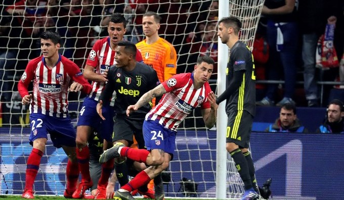 Obsceno festejo de Simeone y el Atlético le pone dura la clasificación a la Juventus 1 atletico de madrid Copiar
