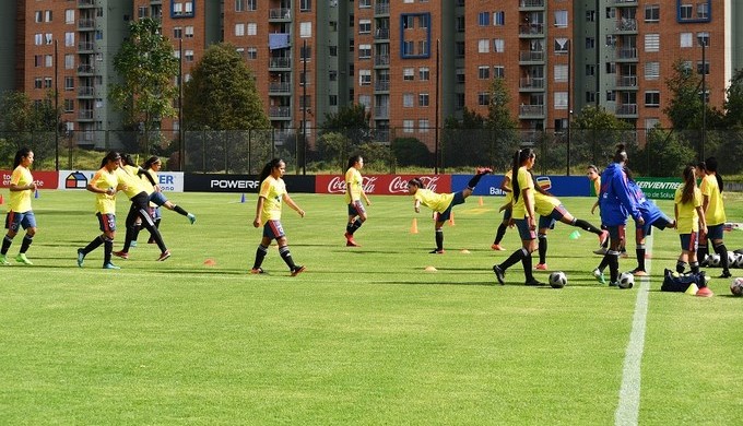 "Intentaba besarlas, coger su cara y hasta cogerles la cola”, fisioterapeuta de la Sub-17 cuenta episodio de acoso sexual 1 colombia femenina sub 17 Copiar