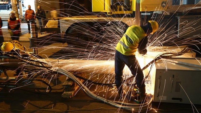 En Bogotá retiraron antenas ilegales que estaban instaladas en espacio público