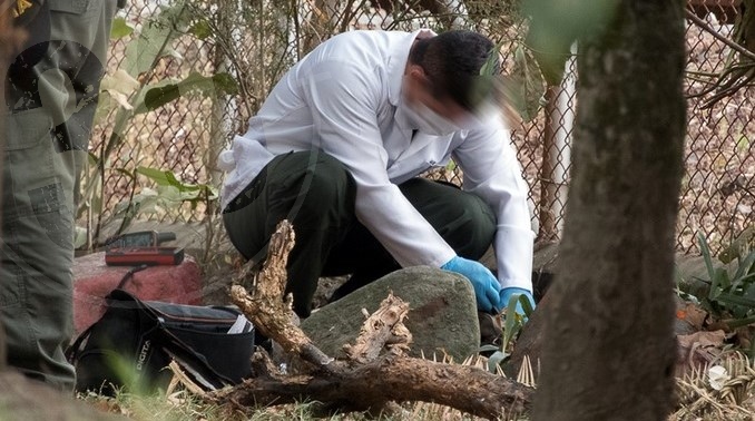 Cinco vainillas percutidas y una lata de cerveza, los elementos hallados al lado del hombre asesinado en Santa Lucía