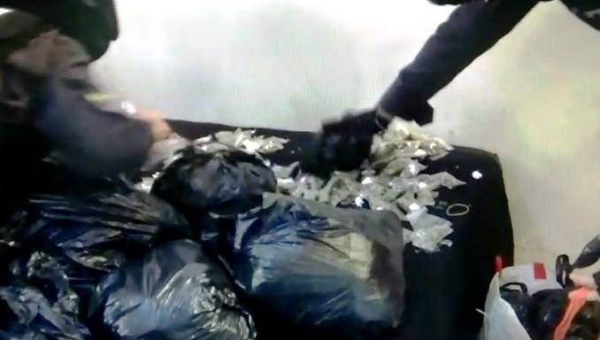 Marihuana y popper barrio antioquia