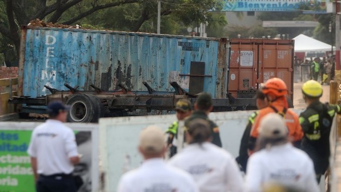 Colombia denunciará al régimen de Maduro por taponar los puentes fronterizos 1 puentes fronterizos