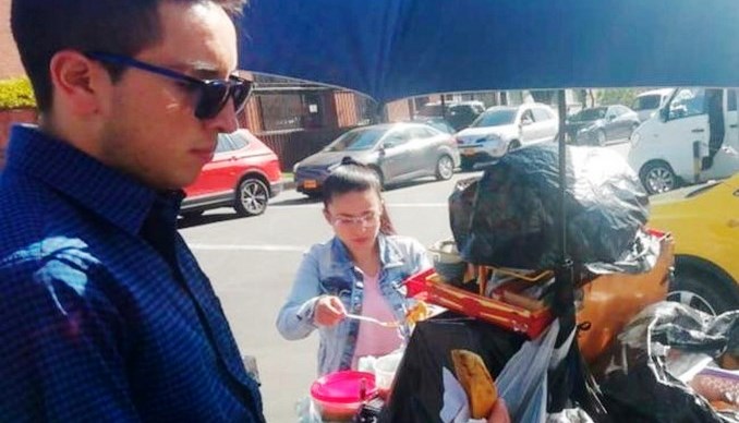 Joven en Bogotá tuvo que pagar una multa de 800.000 pesos por comprar una empanada
