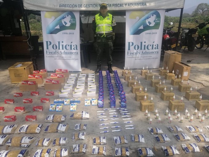 FOTOS: Más de $ 54 millones incautaron en diferentes elementos de contrabando 3 Elementos de Aseo 2
