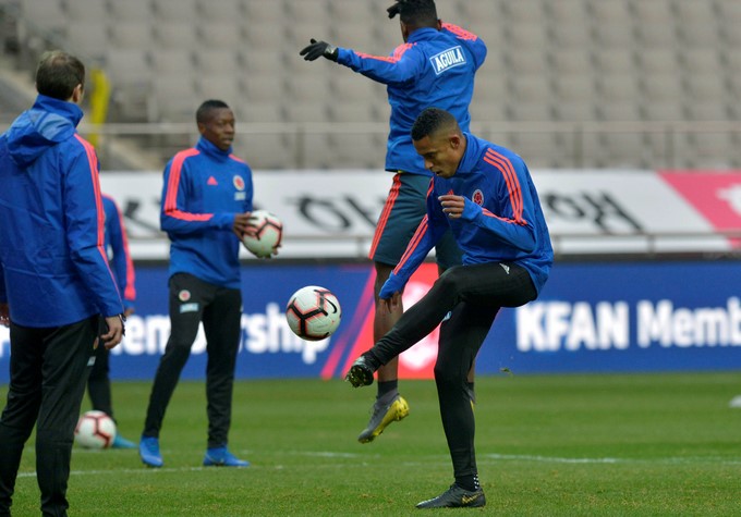 Fotos: La Selección Colombia ya hizo el reconocimiento del estadio de Seúl en la previa del amistoso 16 Entramiento FCF Seoul 11
