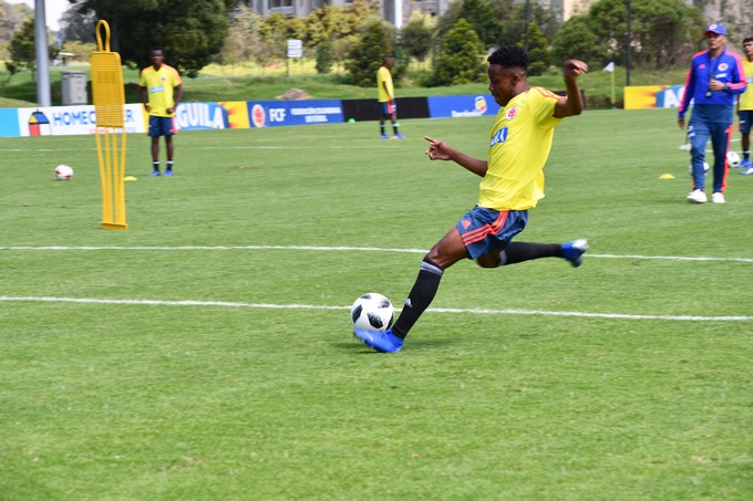 FOTOS: Con esperanza, jugadores de la Selección Colombia sub 20 iniciaron el microciclo de preparación de cara al mundial en Polonia 12 Entrenamiento Selecci%C3%B3n Colombia sub 2010