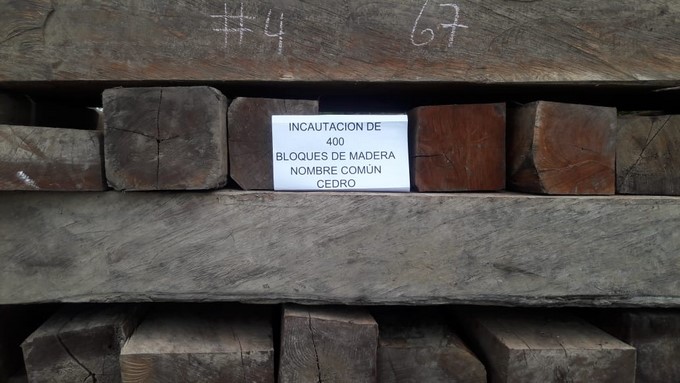 FOTOS: Transportaban 400 metros de madera por Quibdó sin salvoconducto de movilización 3 Incautaron en Quibdo 400 metros cubicos de madera 2