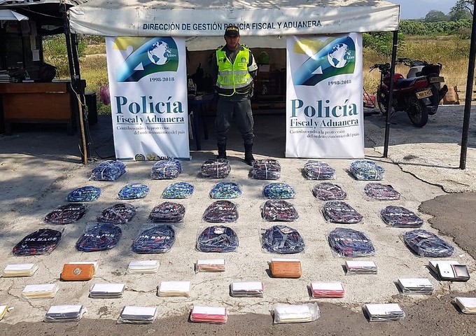 FOTOS: Más de $ 54 millones incautaron en diferentes elementos de contrabando 4 Marroquiner%C3%ADa