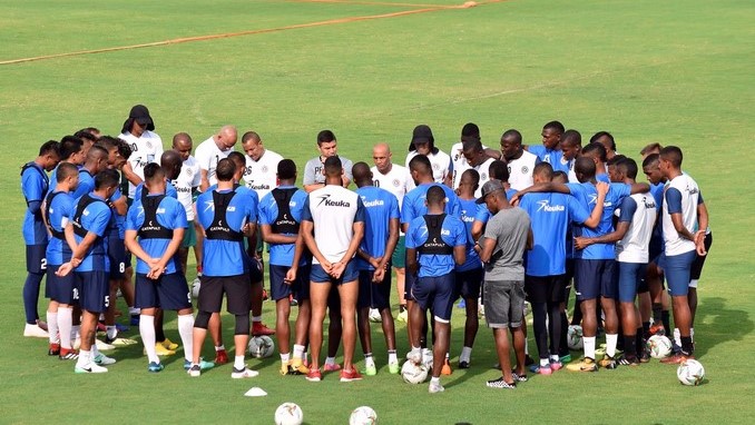 Mayer candelo entrena con Cortulua