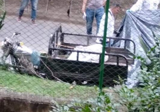 EN FOTOS Y VIDEO: El cuerpo que hallaron en un motocarro en Bello estaba decapitado 1 Muerto bello 3