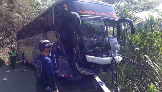 Una persona muerta y 28 heridos dejó un accidente en vía del departamento de Caldas