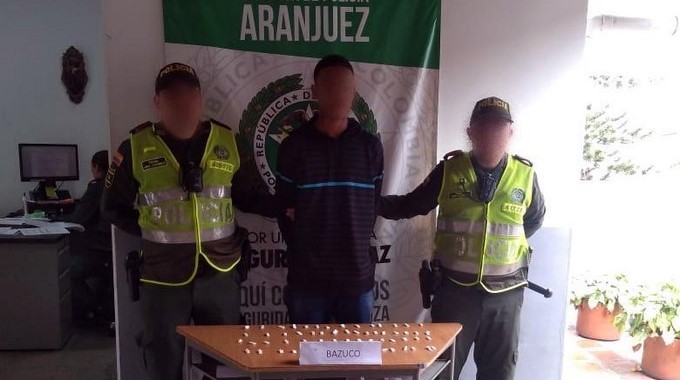 Lo cogieron en Aranjuez con 60 papeletas de bazuco en su poder 1 capturado aranjuez