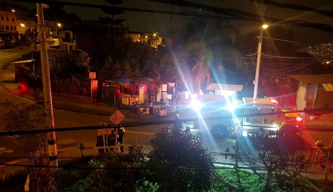 Incendio consumió una caseta con electrodomésticos en el Doce de Octubre, Medellín