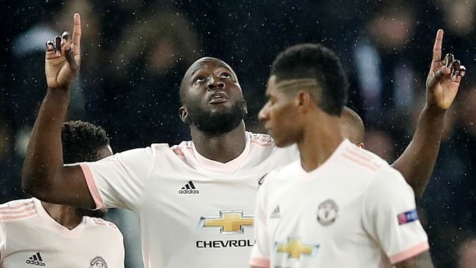 Tremenda clasificación a lo 'viejos tiempos' del Manchester United en París 1 manchester unied vs psg 1 Copiar