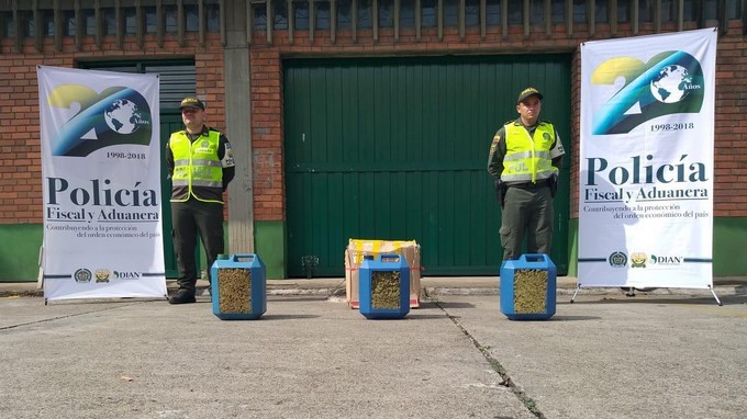 ¡No llegó la 'mercancía'! Incautaron 18 kilos de marihuana que iban para Aranjuez 1 marihuana aranjuez 2