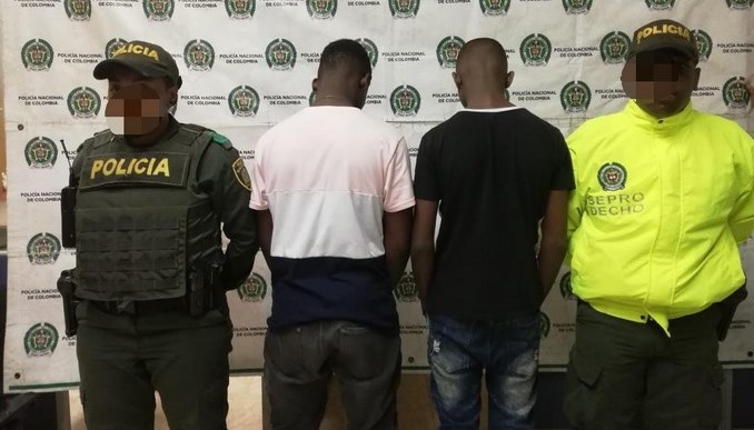Dos adolescentes fueron aprehendidos por presuntamente abusar de una niña de 6 años