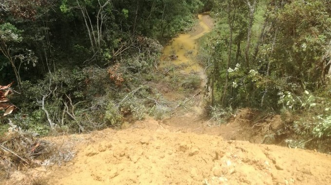 Autoridades visitan zonas afectadas por el invierno en Rionegro para tomar medidas de contingencia