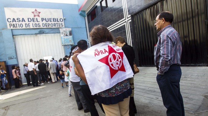 Impiden el ingreso del expresidente Humala al velatorio de Alan García en Perú