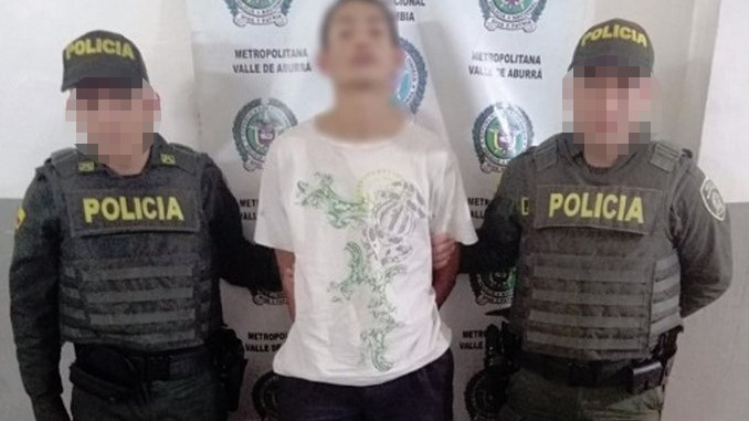 Lo capturaron en Copacabana por porte ilegal de arma 1 capturado copacabana