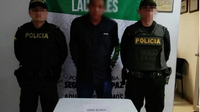 Lo capturaron en Laureles luego de herir a otro conductor de servicio público 1 capturado laureles1